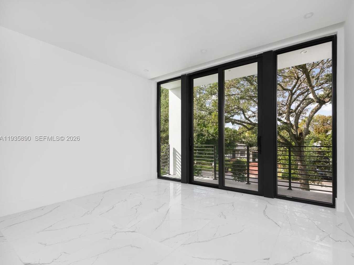 Small Image of South Miami Number 26