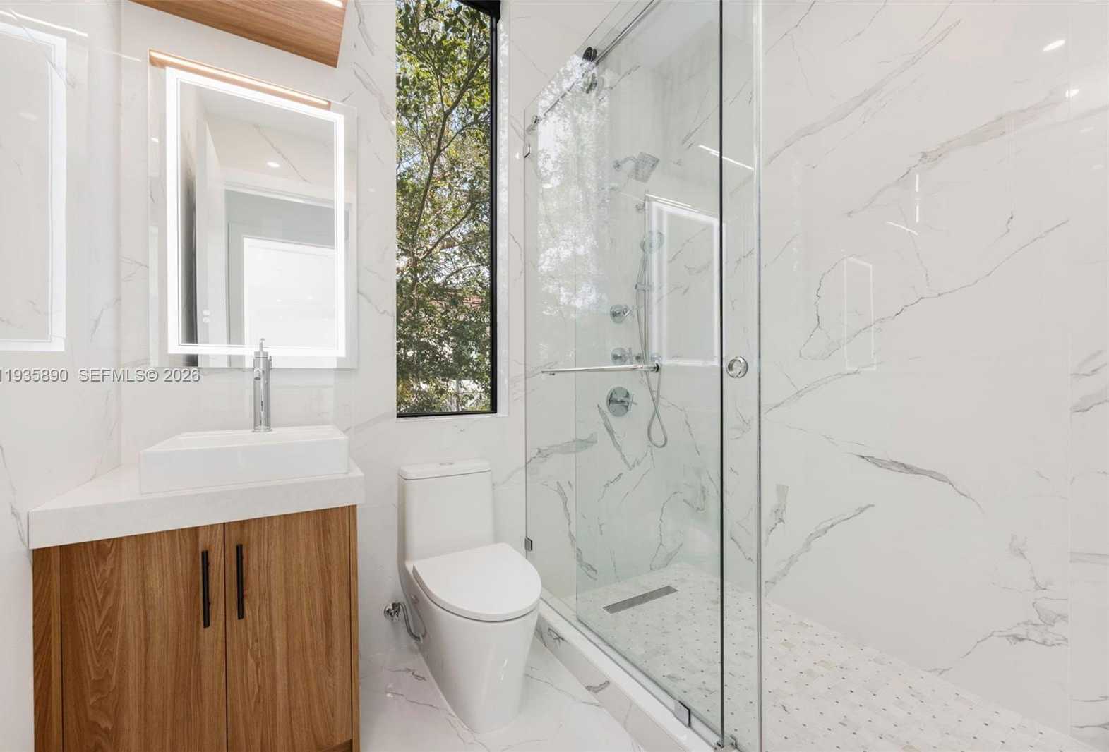 Small Image of South Miami Number 40