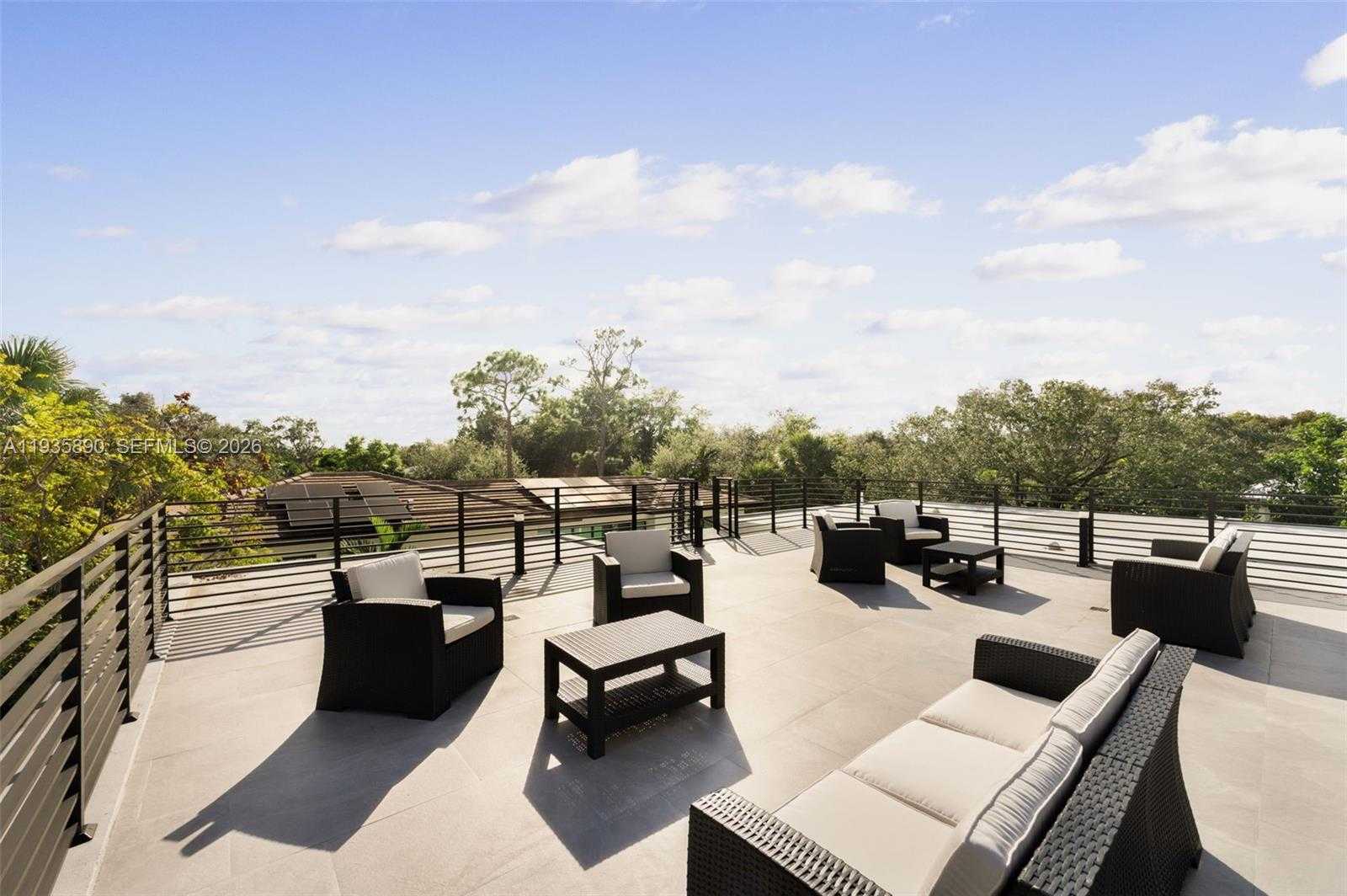 Small Image of South Miami Number 47