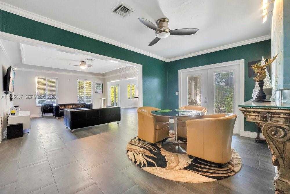 Small Image of 634 NORTH EAST 72ND TER, Miami Number 9