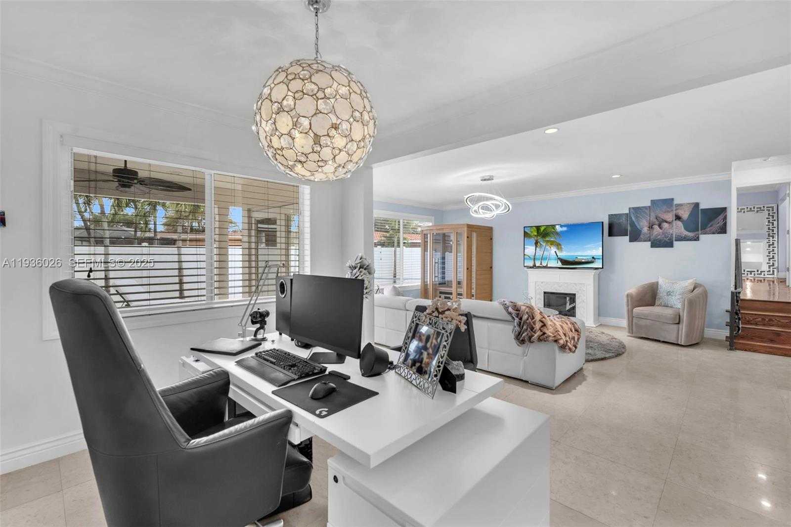 Small Image of 851 BLUEBIRD AVE, Miami Springs Number 11