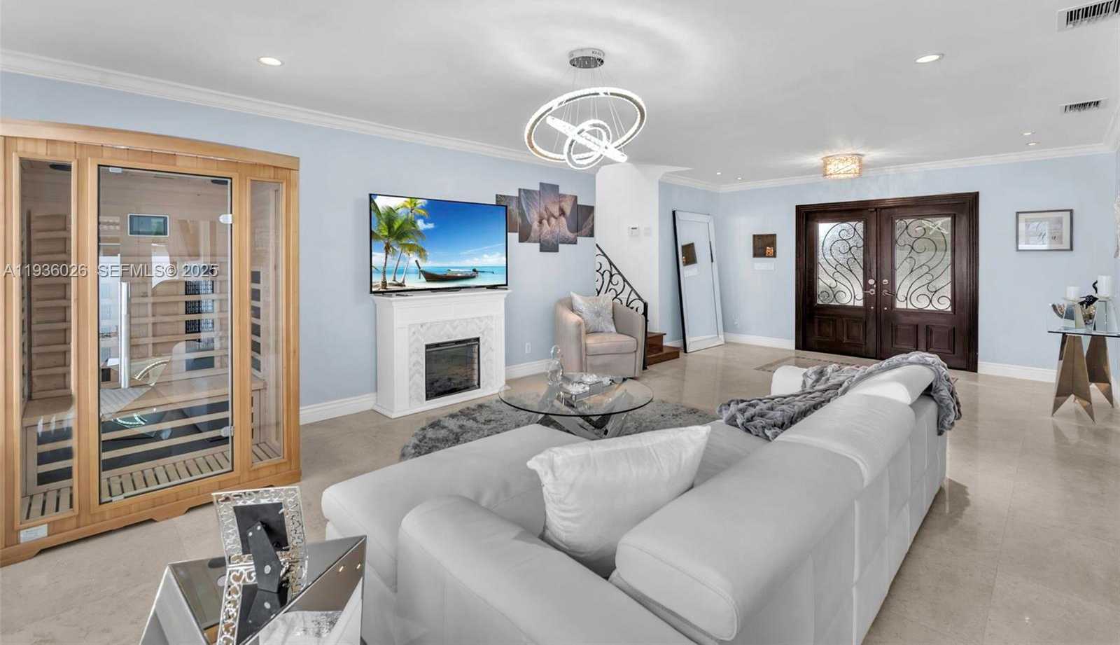 Small Image of 851 BLUEBIRD AVE, Miami Springs Number 7