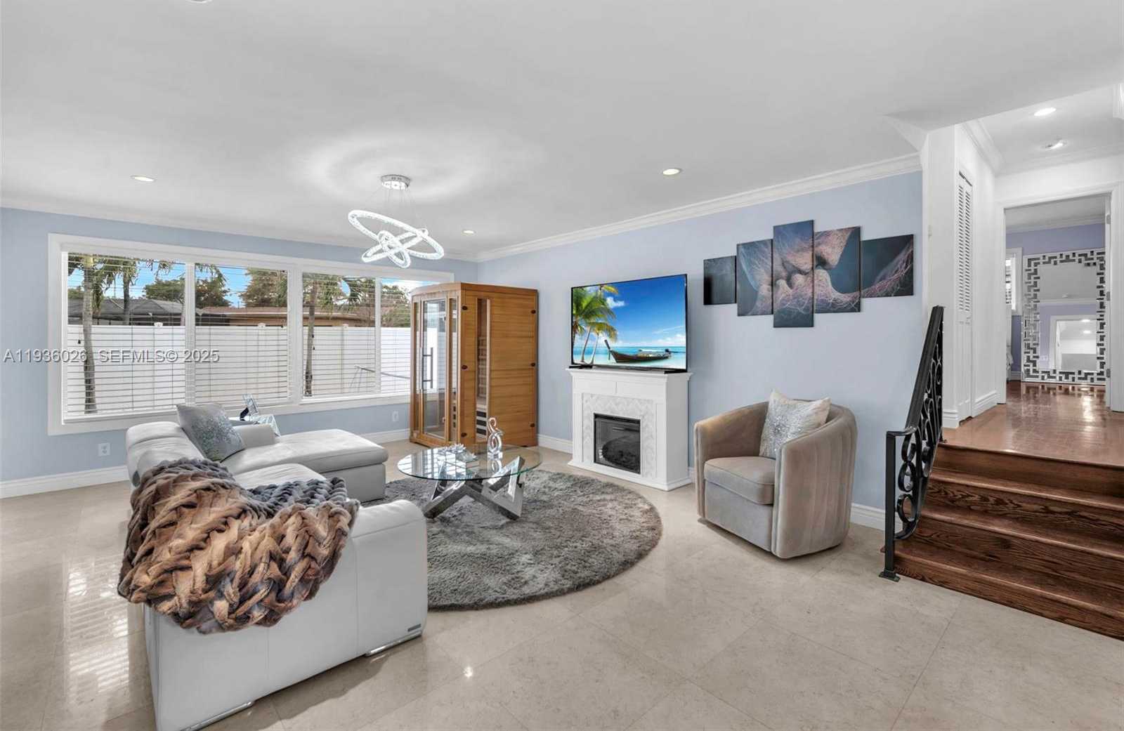 Small Image of 851 BLUEBIRD AVE, Miami Springs Number 9