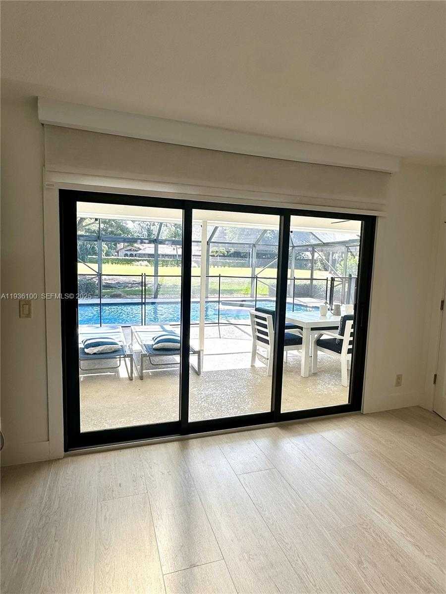 Small Image of 2 ALNWICK RD, Palm Beach Gardens Number 24