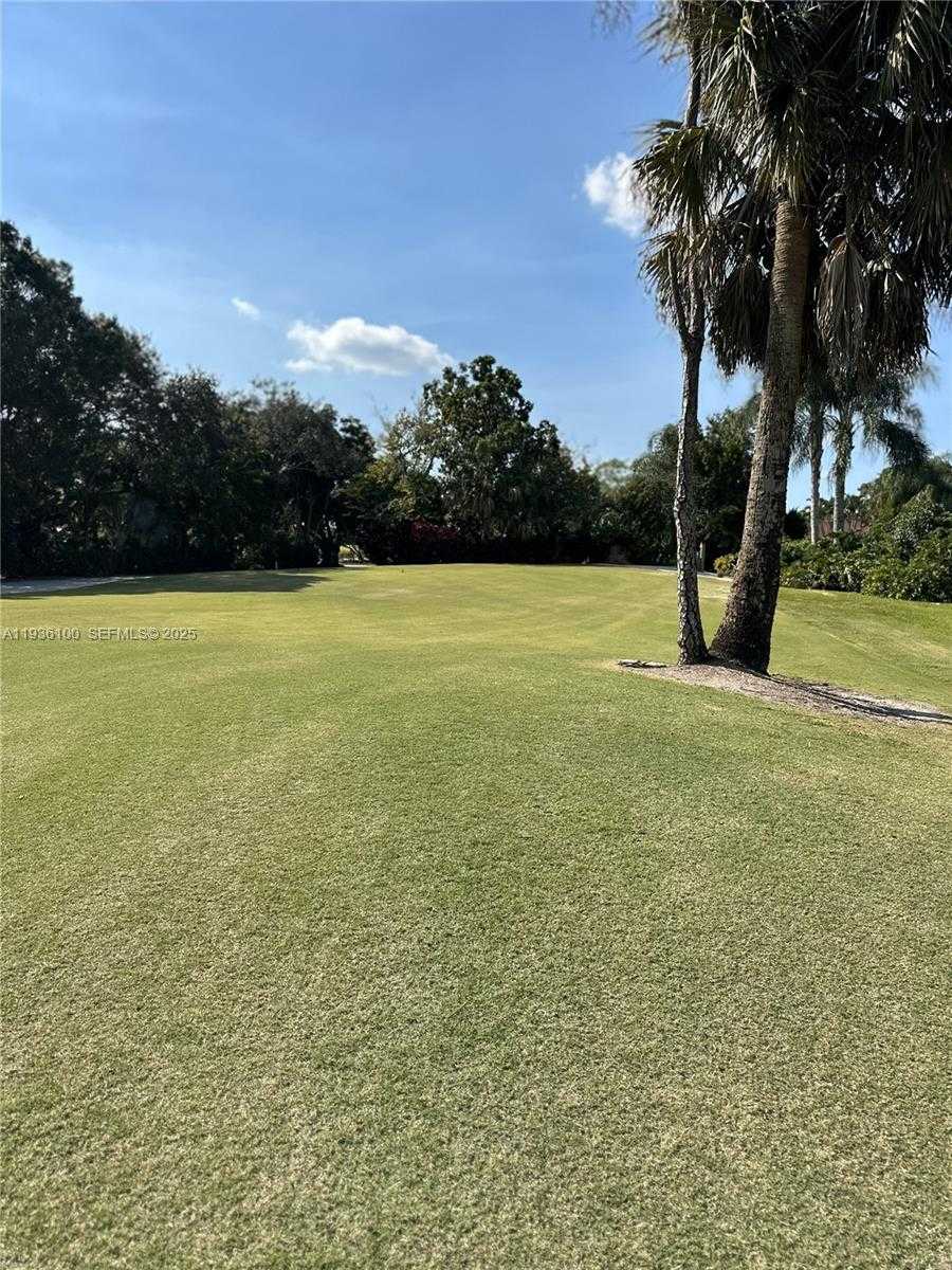 Small Image of 2 ALNWICK RD, Palm Beach Gardens Number 45