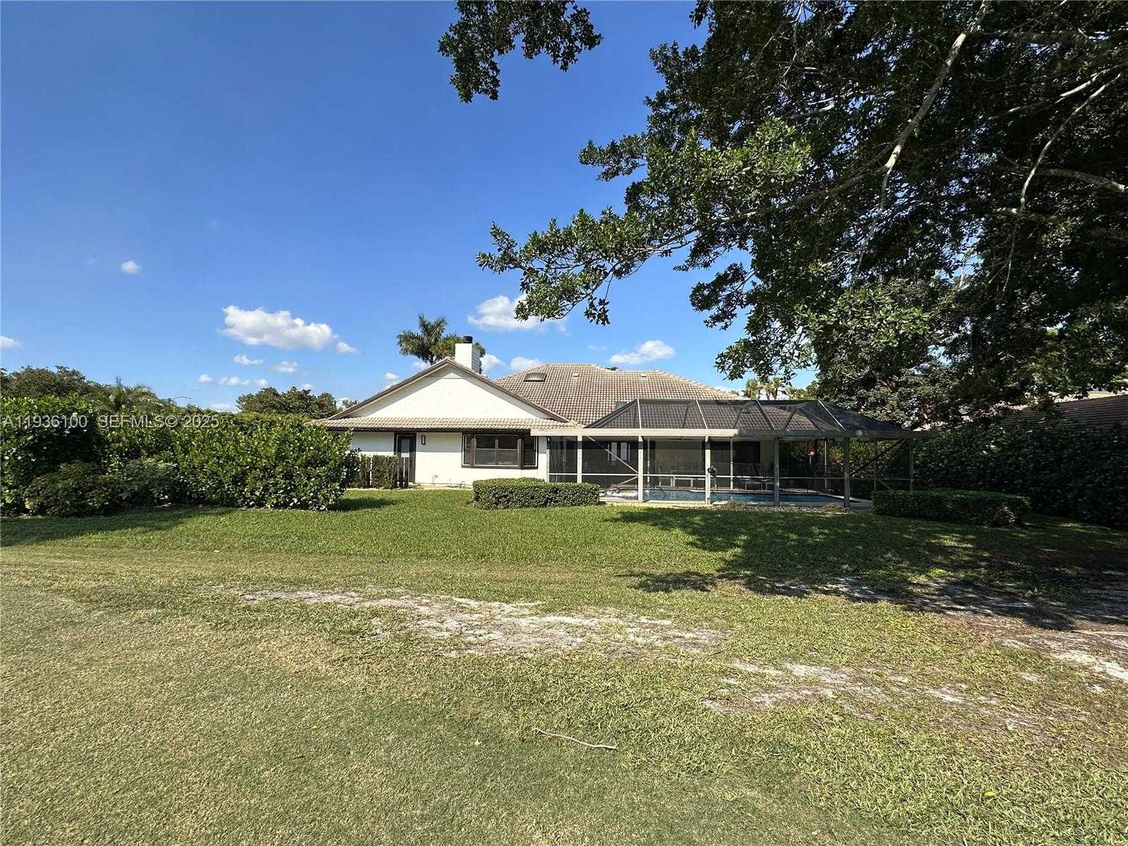 Small Image of 2 ALNWICK RD, Palm Beach Gardens Number 47