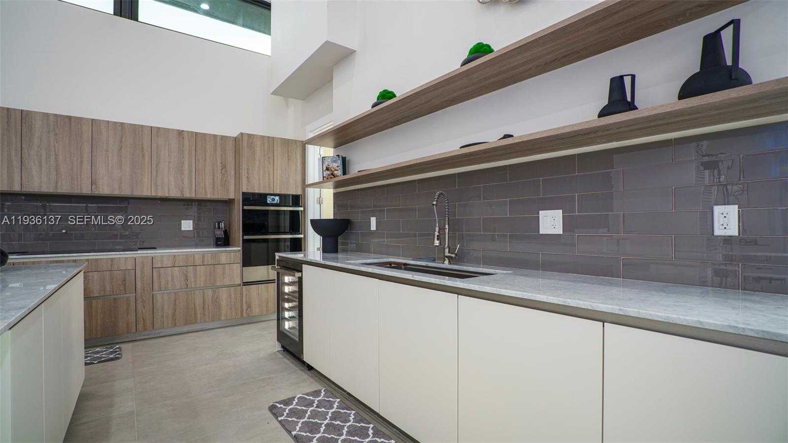 Small Image of 11911 NORTH WEST 2 ST, Plantation Number 14