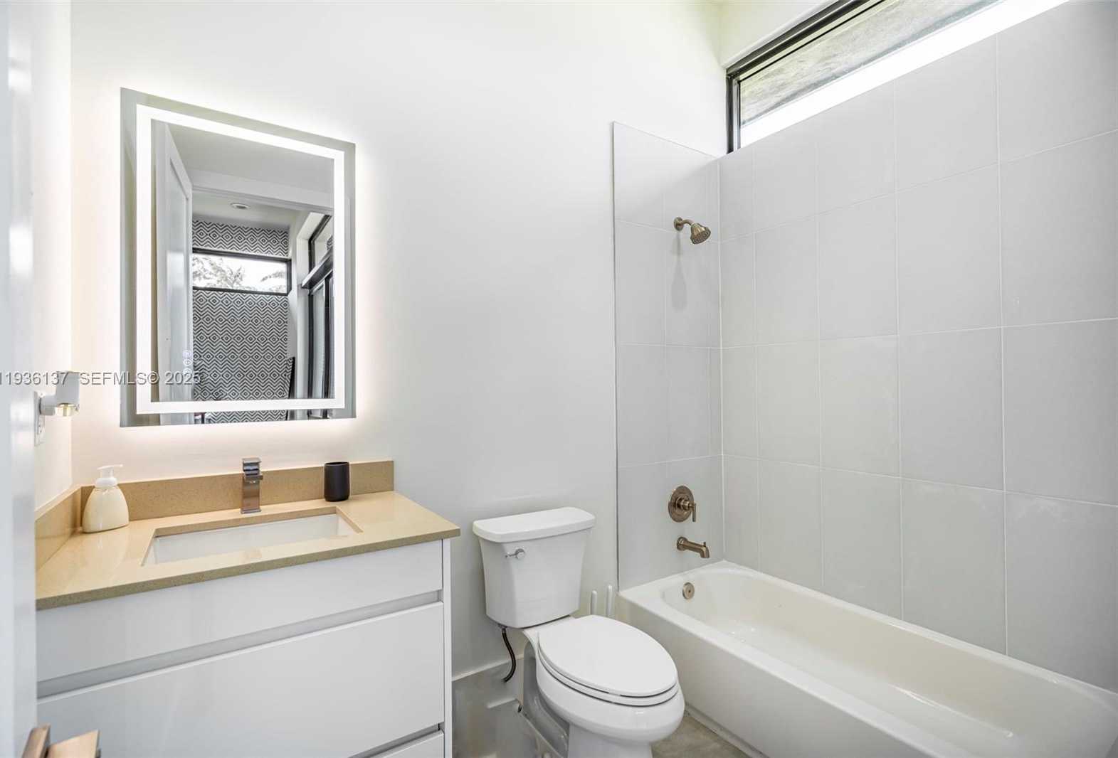 Small Image of 11911 NORTH WEST 2 ST, Plantation Number 36