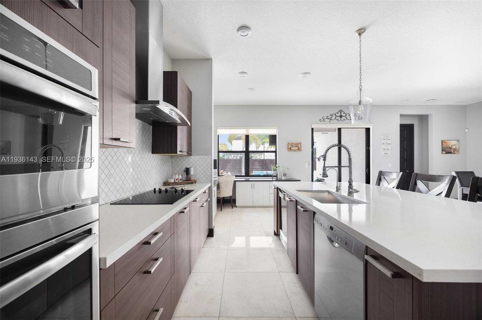 Small Image of 8811 NORTH WEST 154TH TER, Miami Lakes Number 15