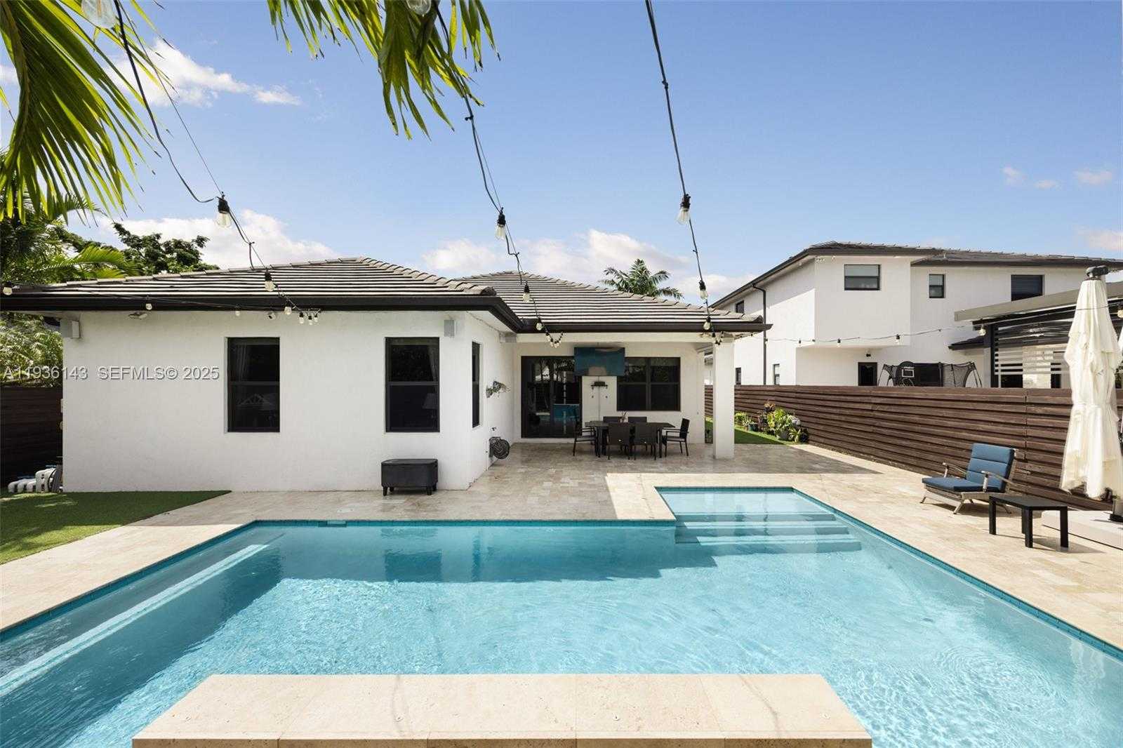 Small Image of 8811 NORTH WEST 154TH TER, Miami Lakes Number 32