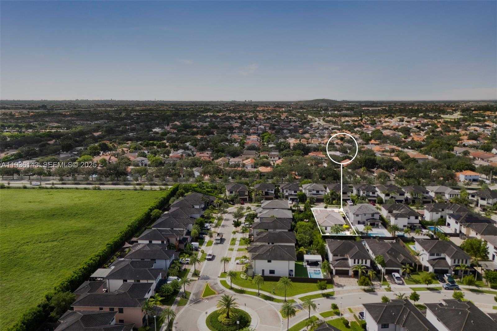 Small Image of 8811 NORTH WEST 154TH TER, Miami Lakes Number 42