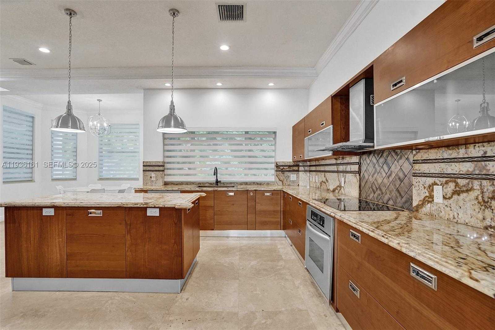 Small Image of 1430 NORTH WEST 114TH AVE, Plantation Number 9