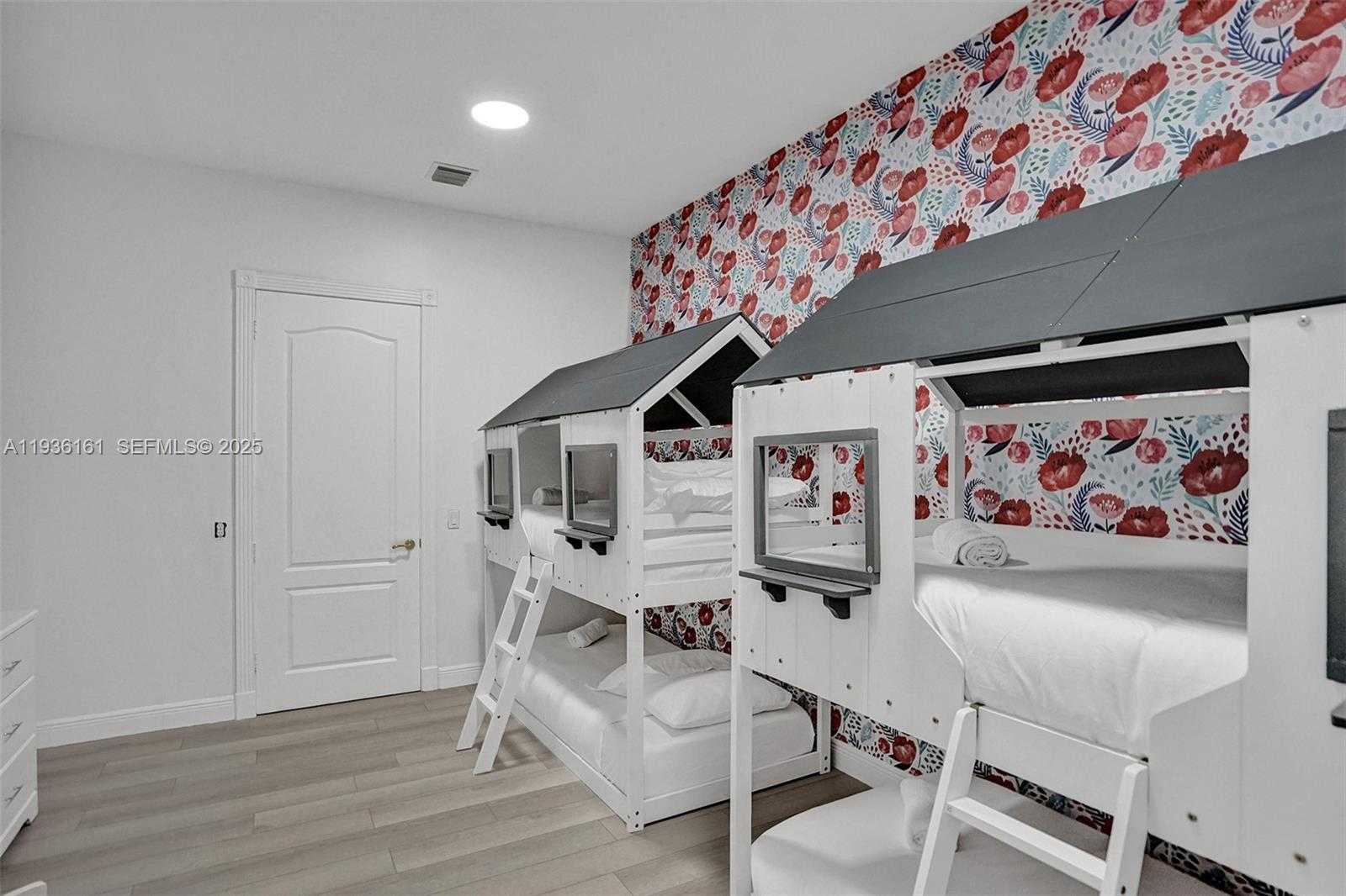 Small Image of 1430 NORTH WEST 114TH AVE, Plantation Number 98