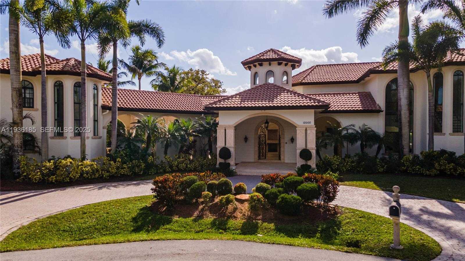 Small Image of 12000 NORTH WEST 6TH ST, Plantation Number 13