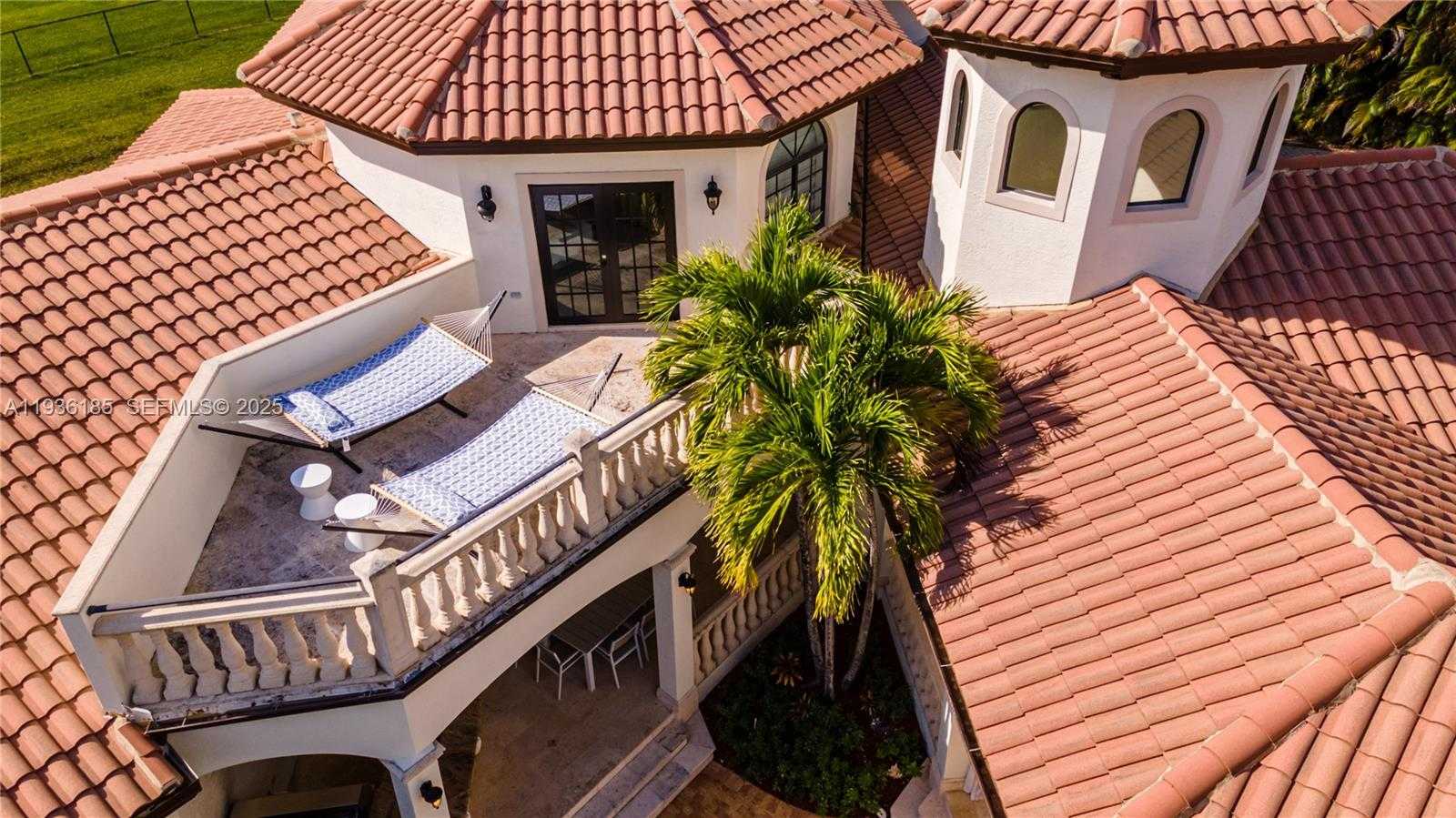 Small Image of 12000 NORTH WEST 6TH ST, Plantation Number 17