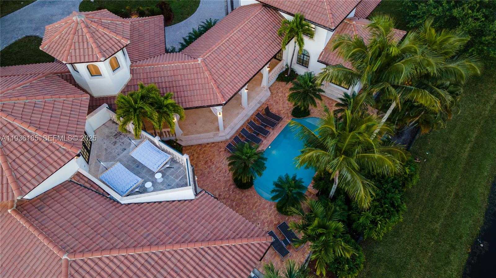 Small Image of 12000 NORTH WEST 6TH ST, Plantation Number 22