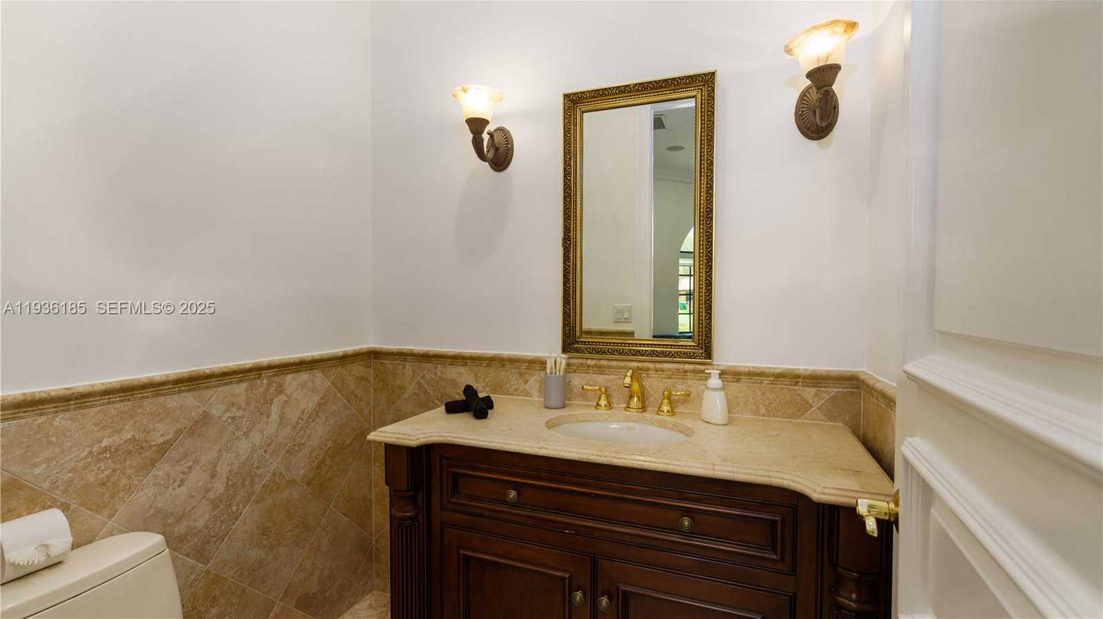 Small Image of 12000 NORTH WEST 6TH ST, Plantation Number 45