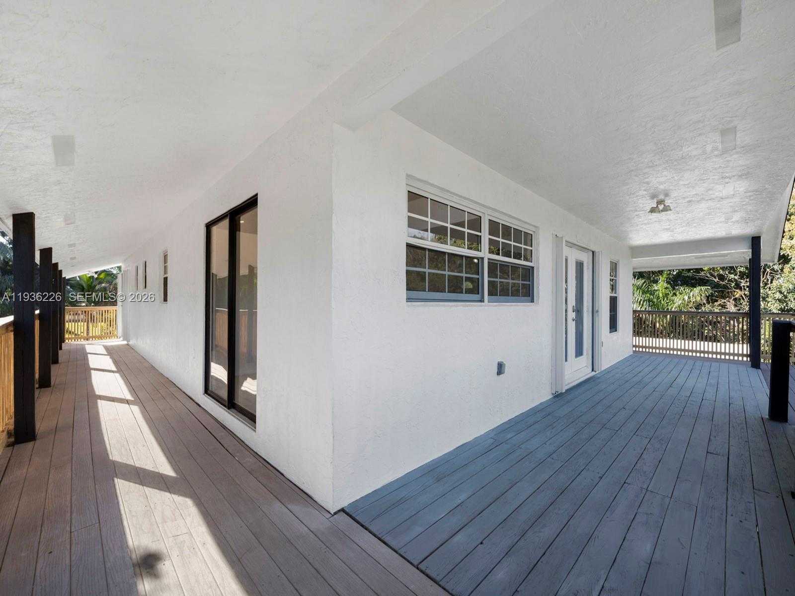 Small Image of 18901 SOUTH WEST 59TH ST, Southwest Ranches Number 29