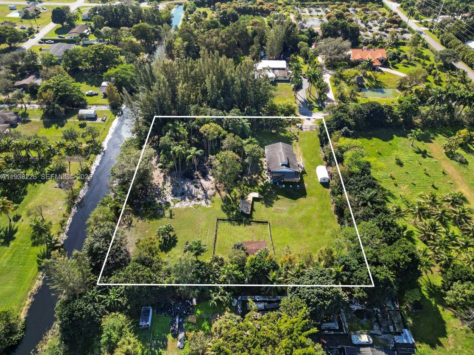 Small Image of 18901 SOUTH WEST 59TH ST, Southwest Ranches Number 3