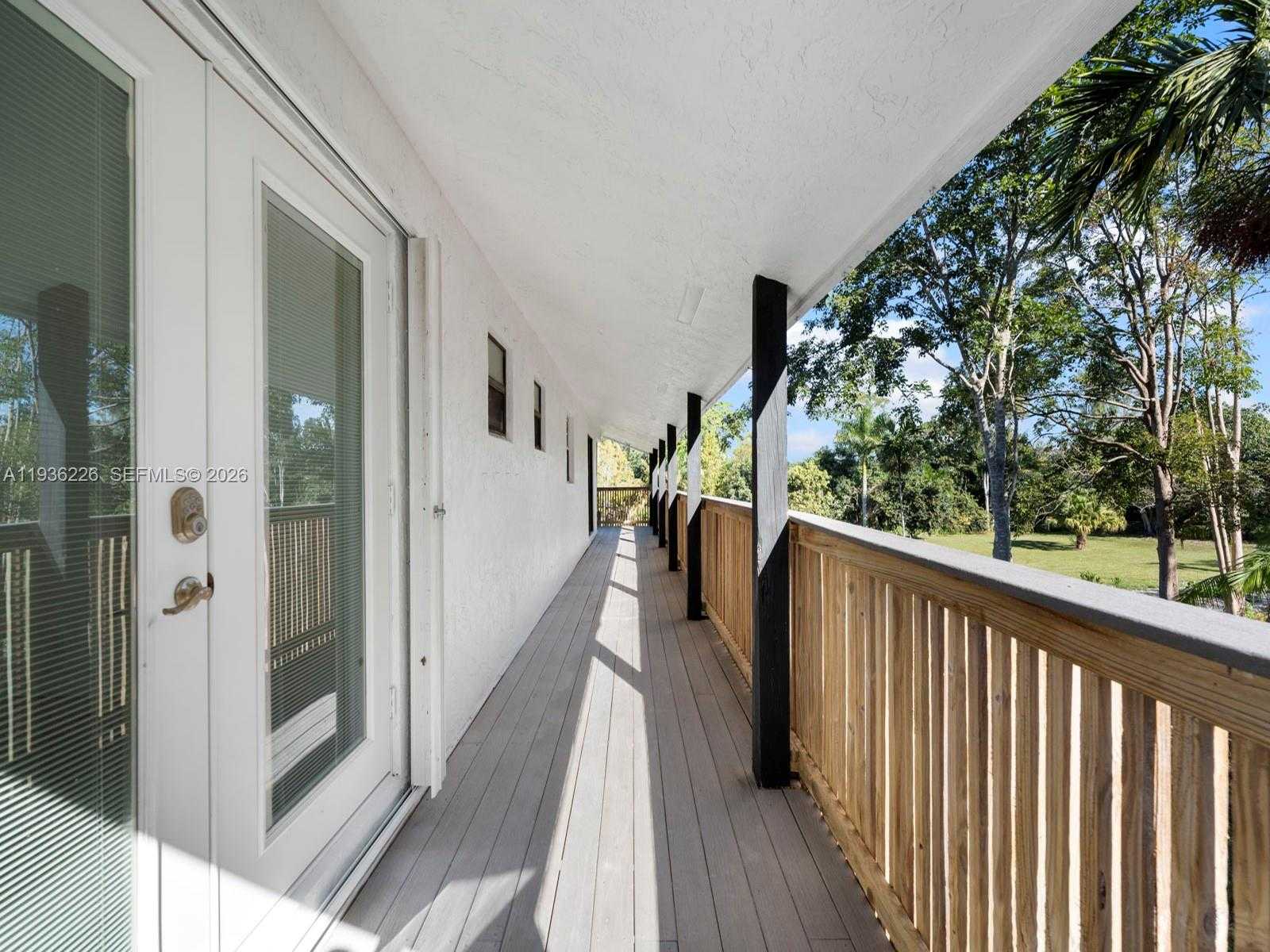 Small Image of 18901 SOUTH WEST 59TH ST, Southwest Ranches Number 30