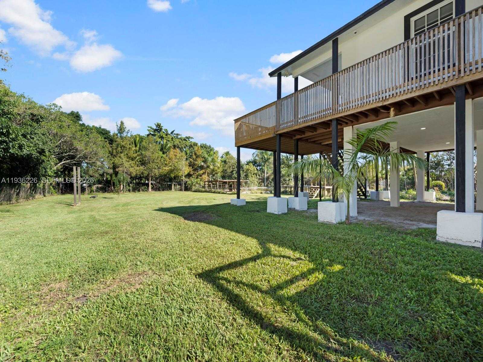 Small Image of 18901 SOUTH WEST 59TH ST, Southwest Ranches Number 32