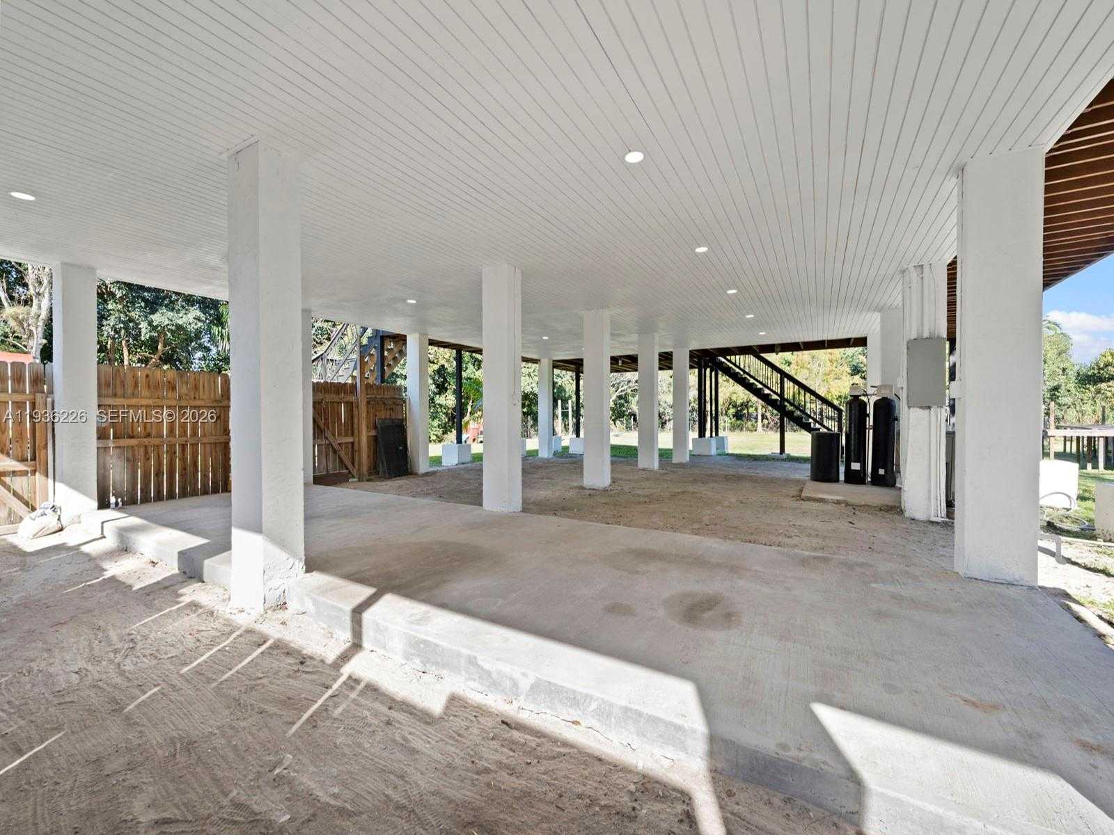 Small Image of 18901 SOUTH WEST 59TH ST, Southwest Ranches Number 38