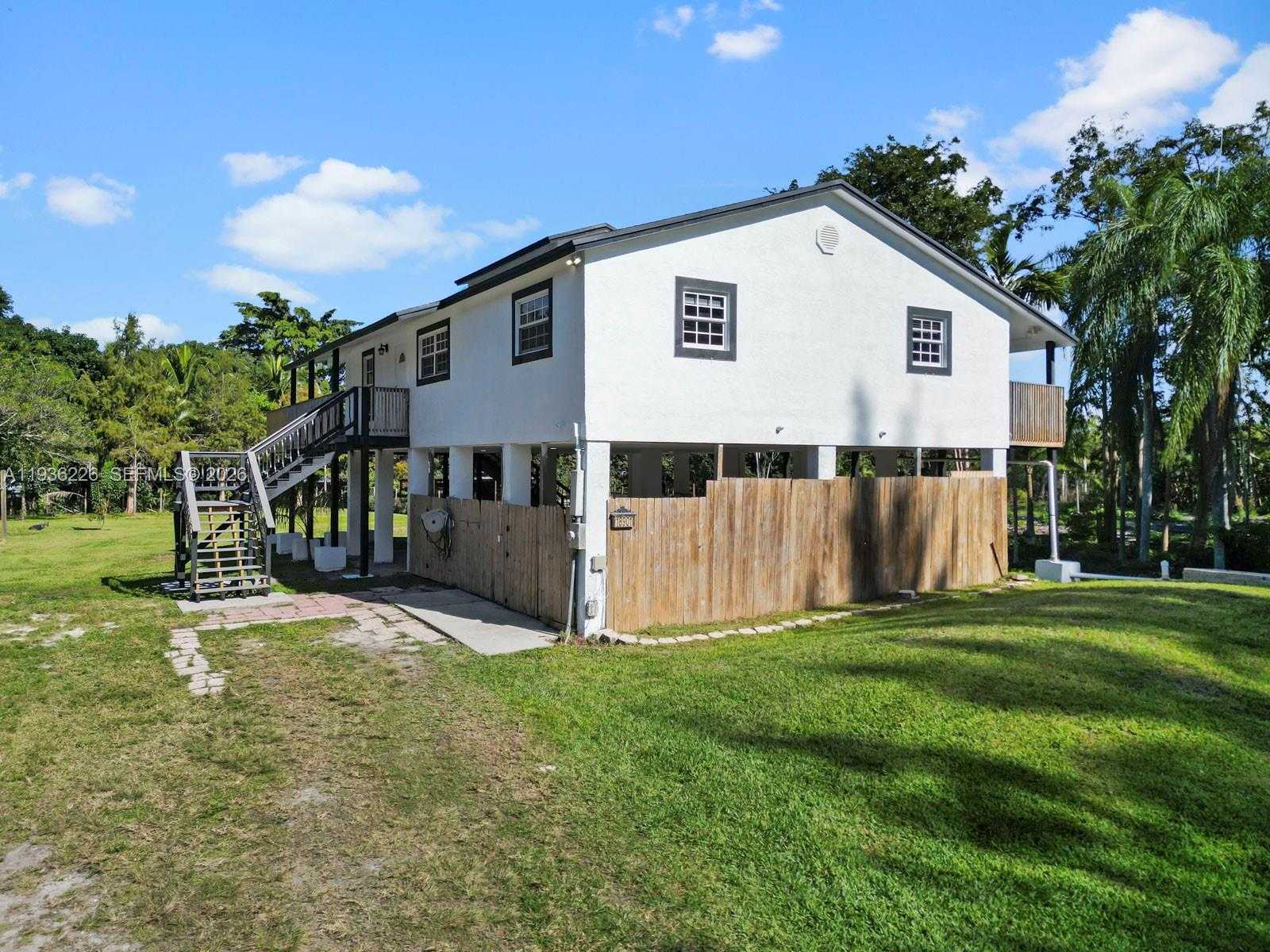 Small Image of 18901 SOUTH WEST 59TH ST, Southwest Ranches Number 4