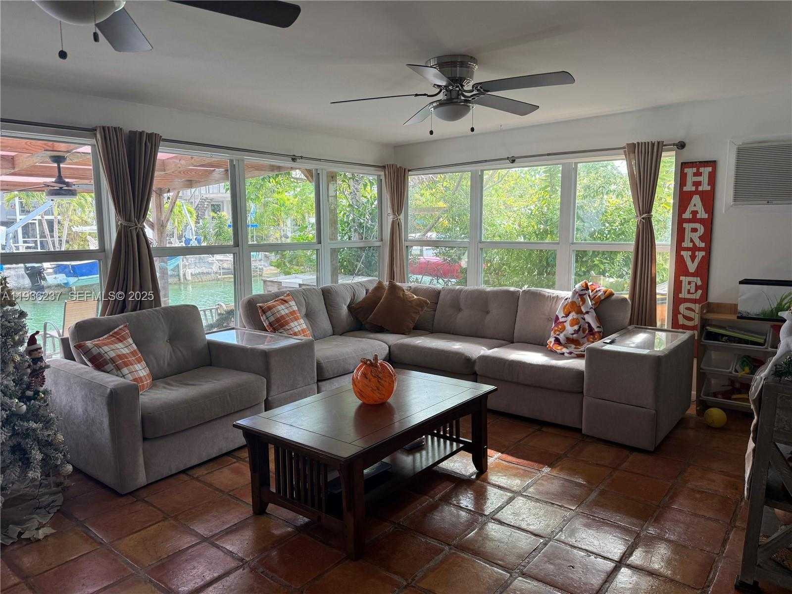 Small Image of 715 EAST CARIBBEAN DR E, Lower Keys Number 11