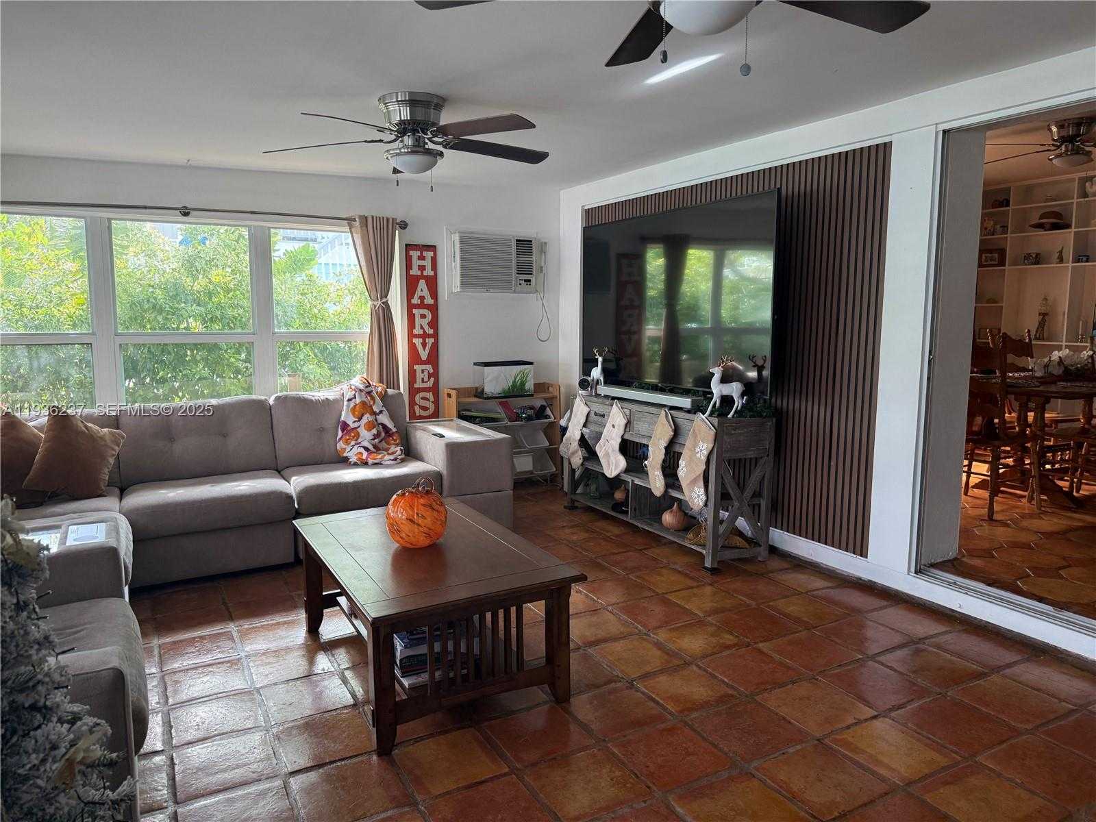 Small Image of 715 EAST CARIBBEAN DR E, Lower Keys Number 13
