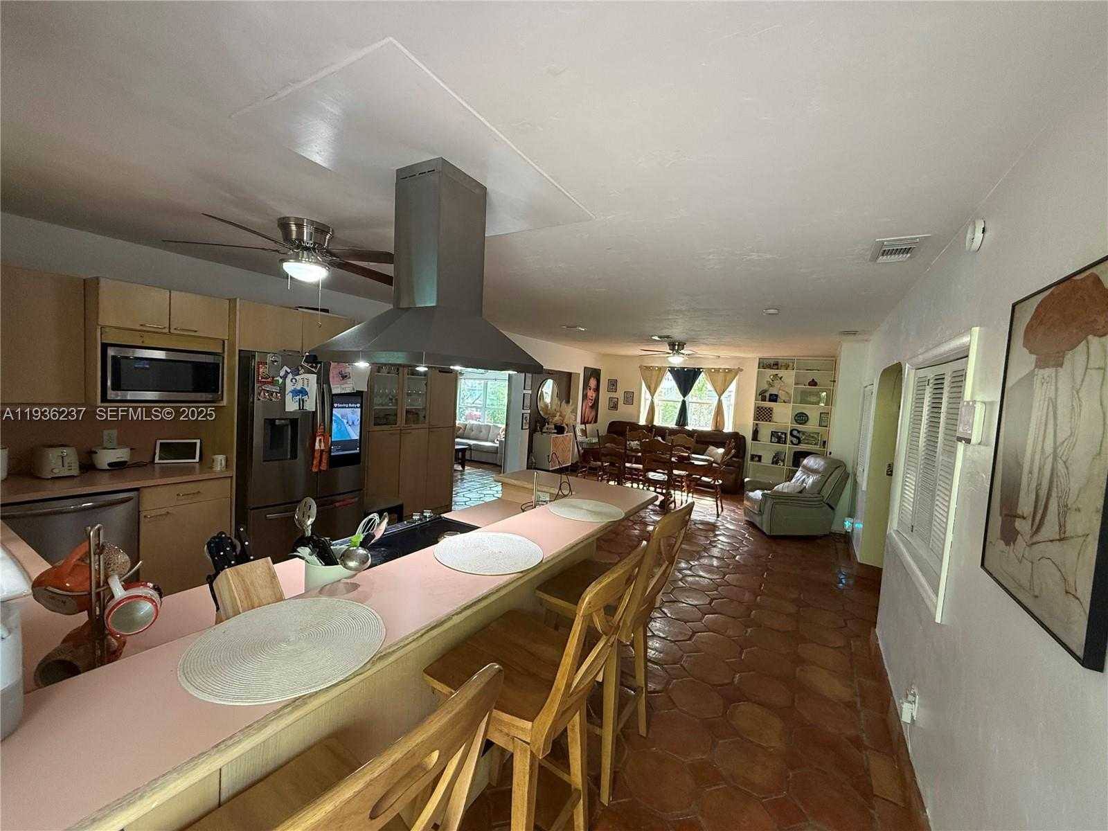 Small Image of 715 EAST CARIBBEAN DR E, Lower Keys Number 8