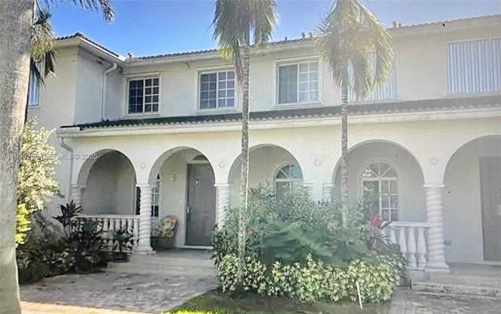 Small Image of 14258 SOUTH WEST 272ND ST, Homestead Number 2