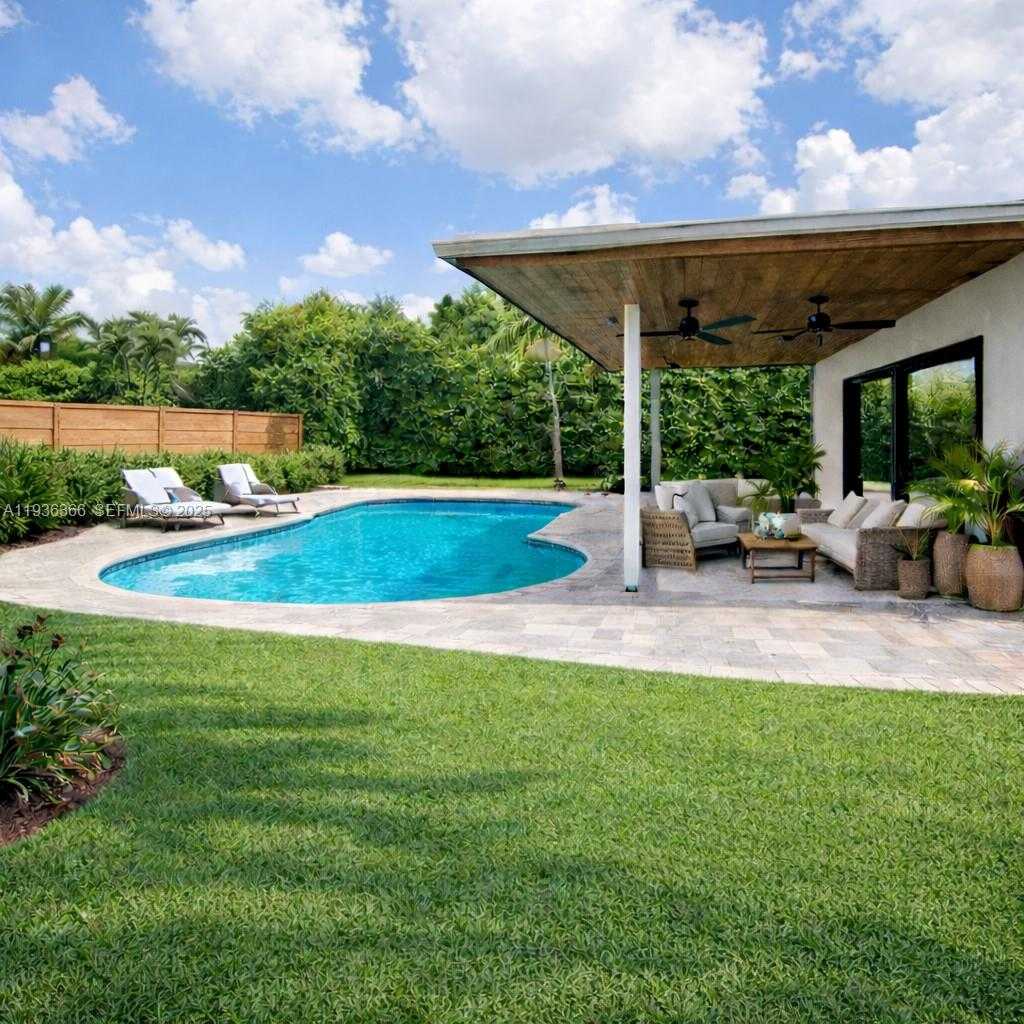 Small Image of 7904 SOUTH WEST 139TH CT, Miami Number 12