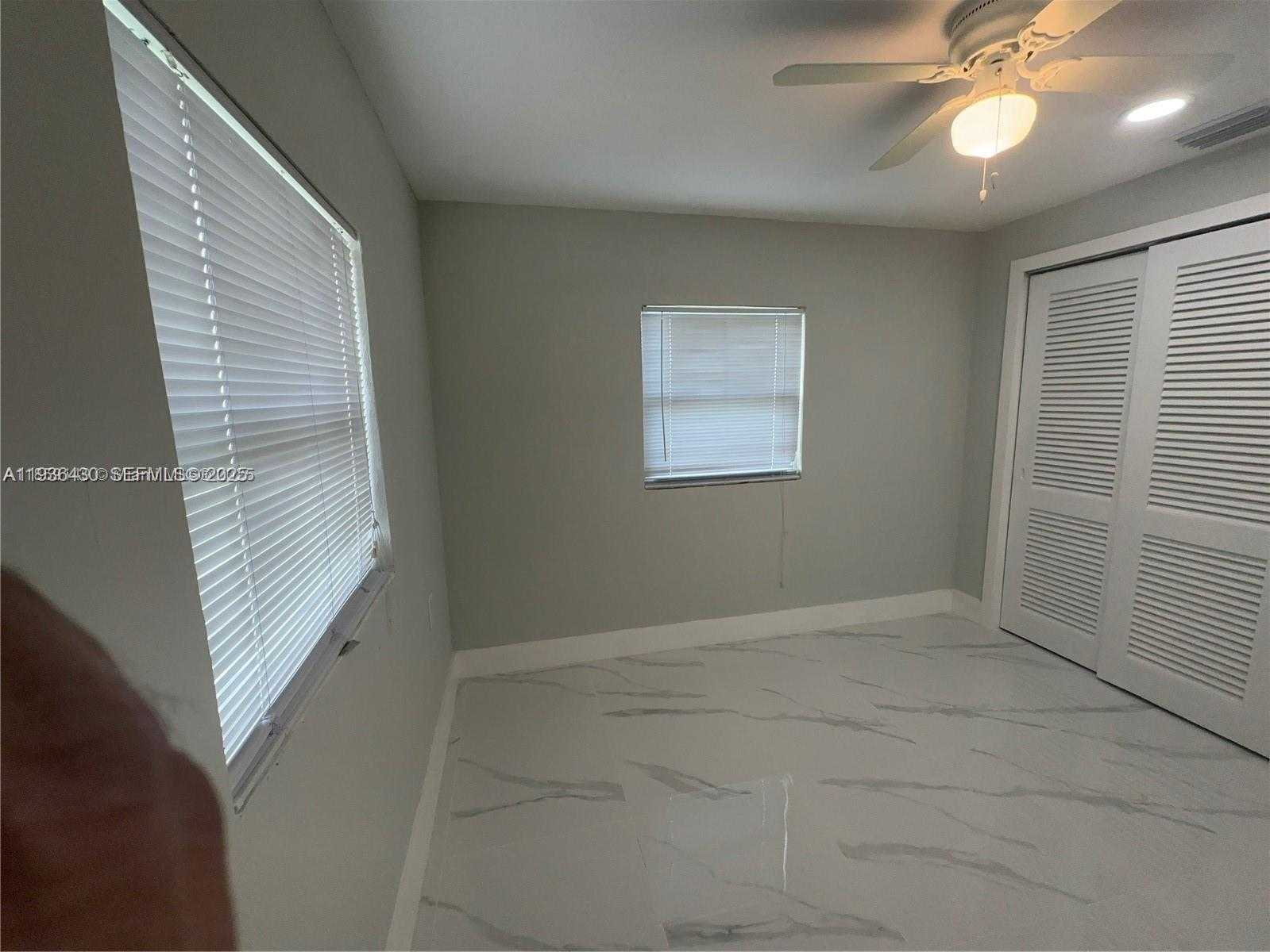 Small Image of 130 VIRGINIA CT, Englewood Number 17