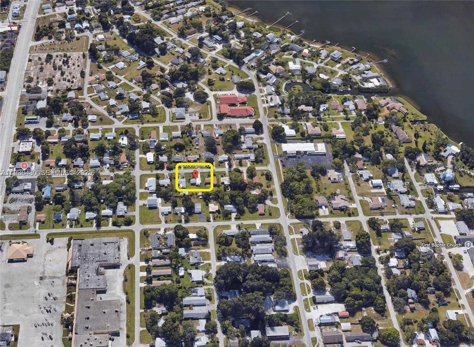 Small Image of 130 VIRGINIA CT, Englewood Number 23