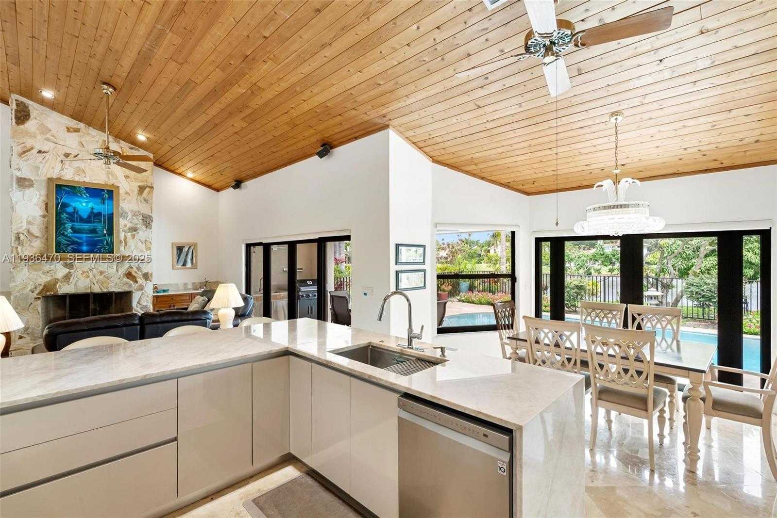 Small Image of 2685 NORTH WEST 27TH TER, Boca Raton Number 10