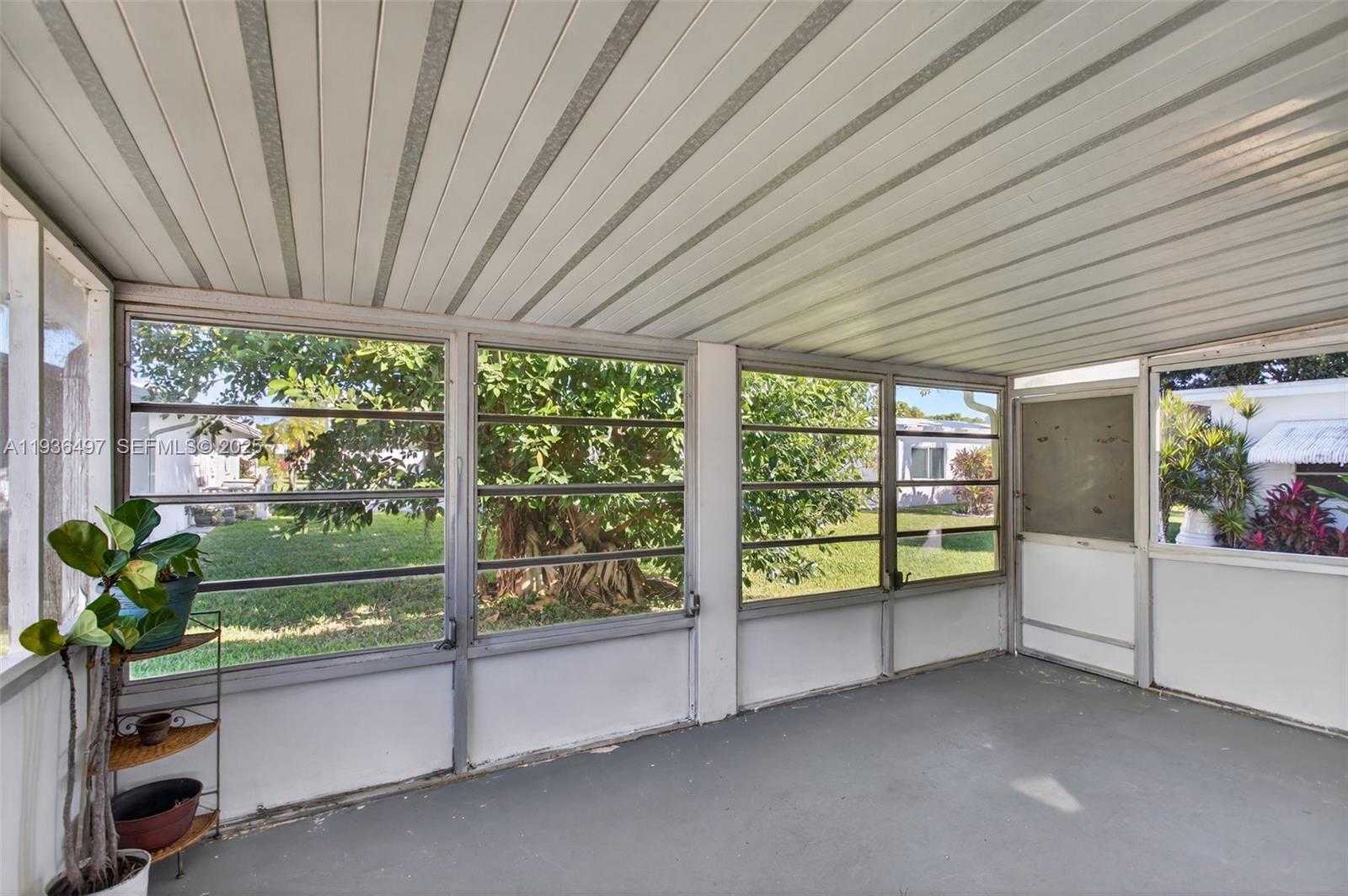 Small Image of 6711 NORTH WEST 72ND ST, Tamarac Number 20