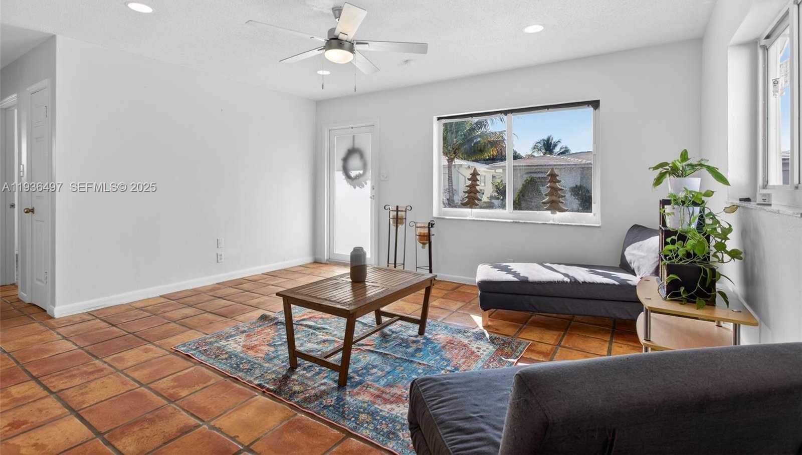 Small Image of 6711 NORTH WEST 72ND ST, Tamarac Number 9