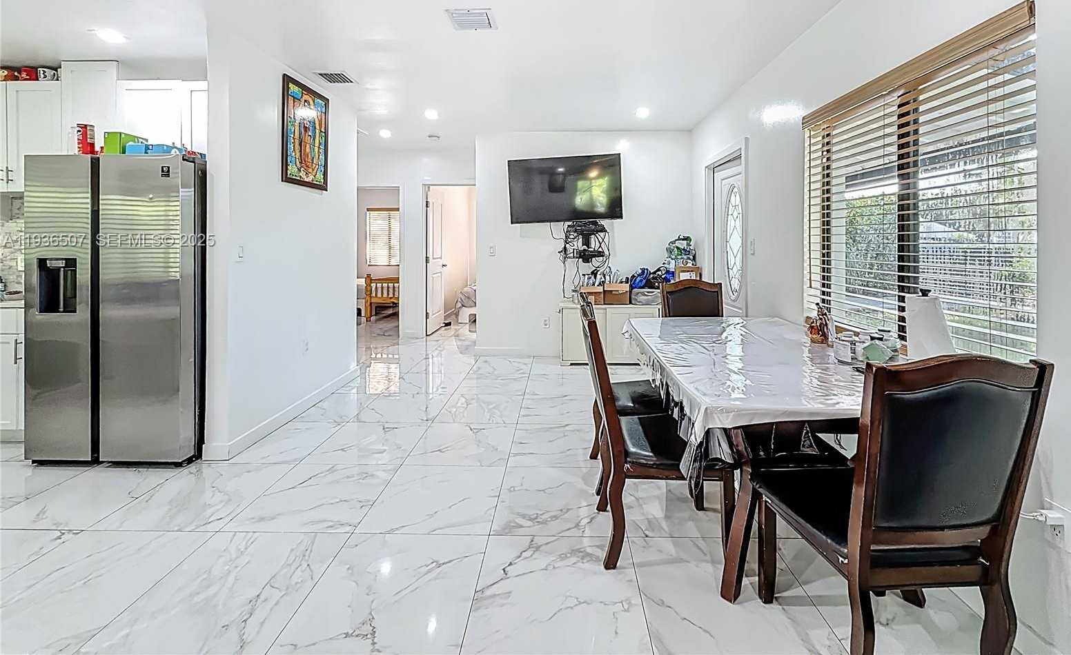 Small Image of 10045 SOUTH WEST 172ND ST, Miami Number 15