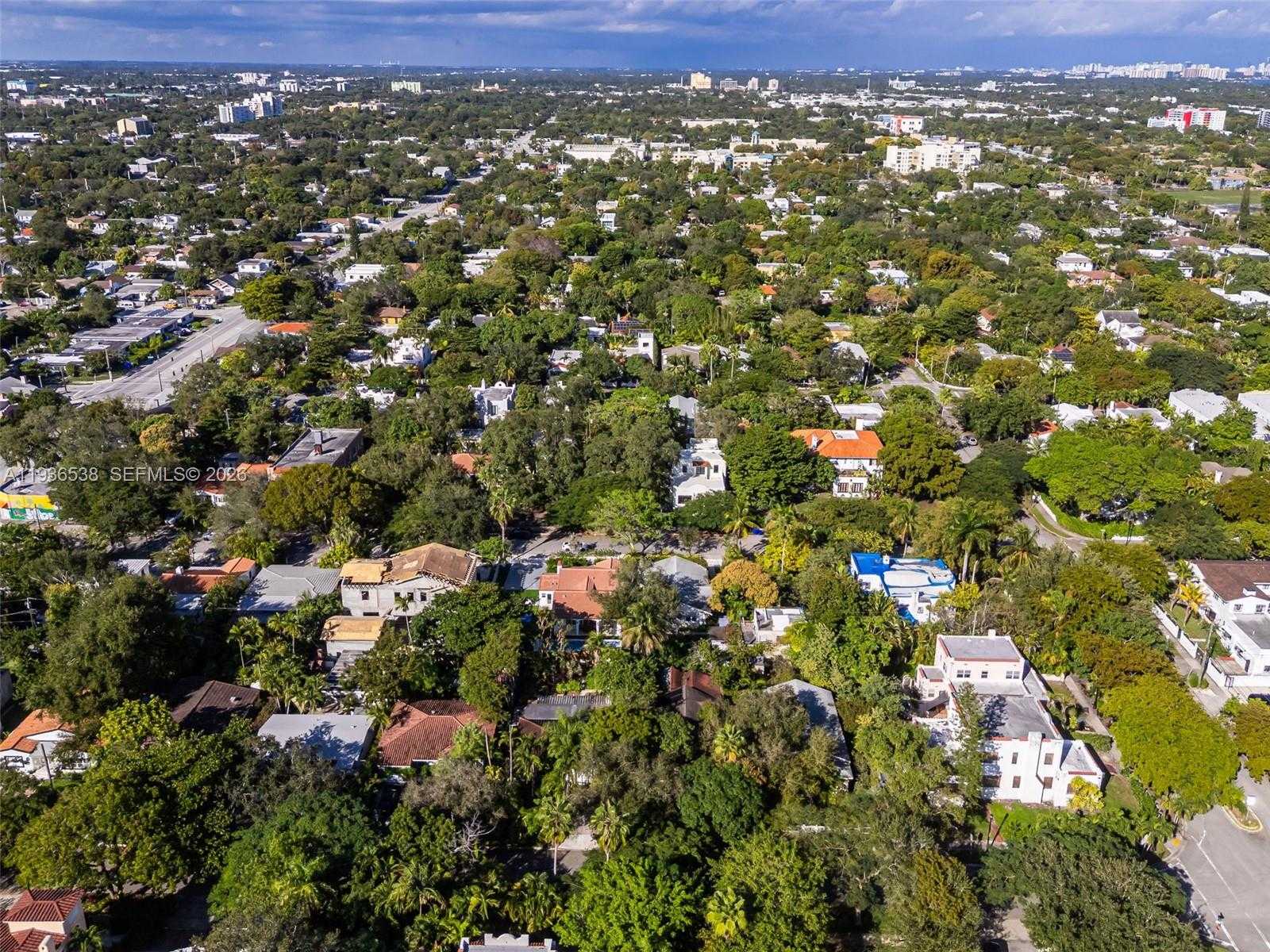 Small Image of 67 NORTH EAST 44TH ST, Miami Number 36