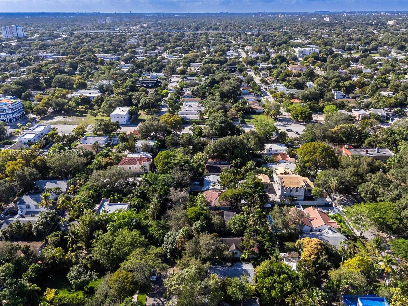 Small Image of 67 NORTH EAST 44TH ST, Miami Number 47