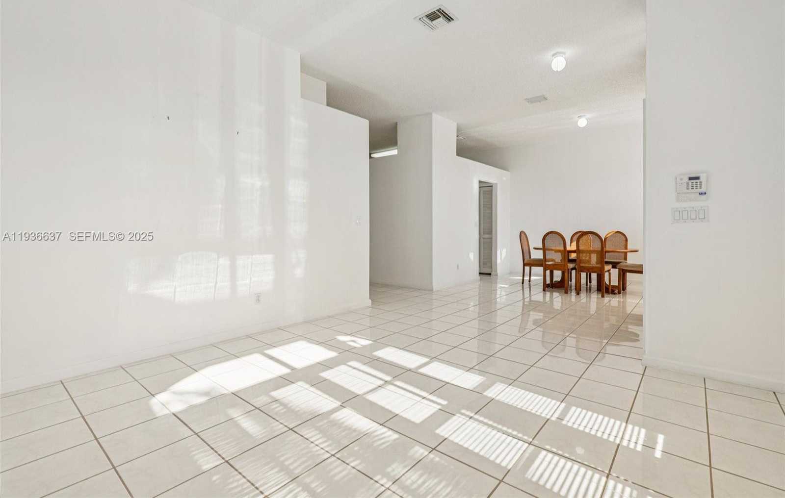 Small Image of 17811 SOUTH WEST 4TH CT, Pembroke Pines Number 10