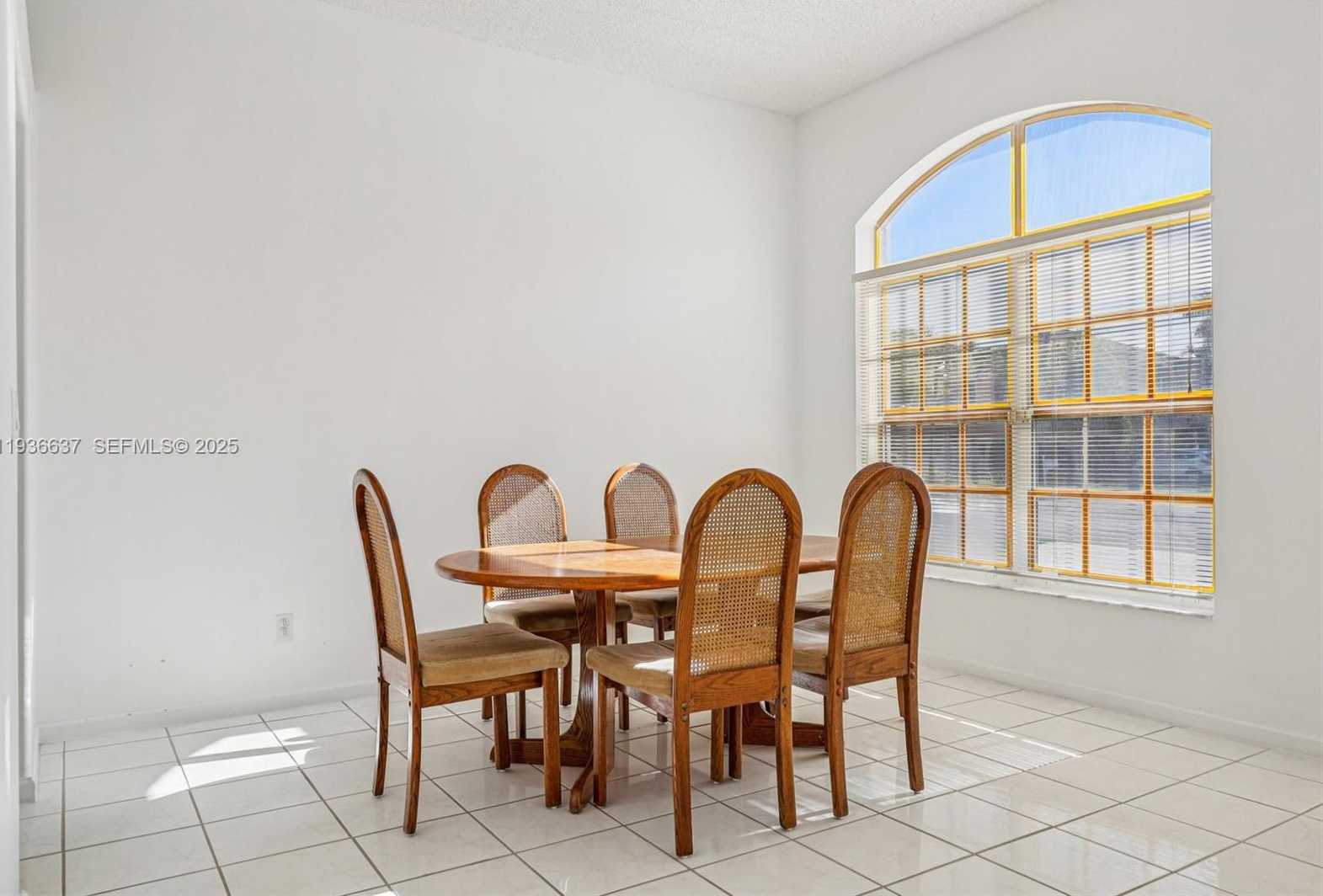 Small Image of 17811 SOUTH WEST 4TH CT, Pembroke Pines Number 11