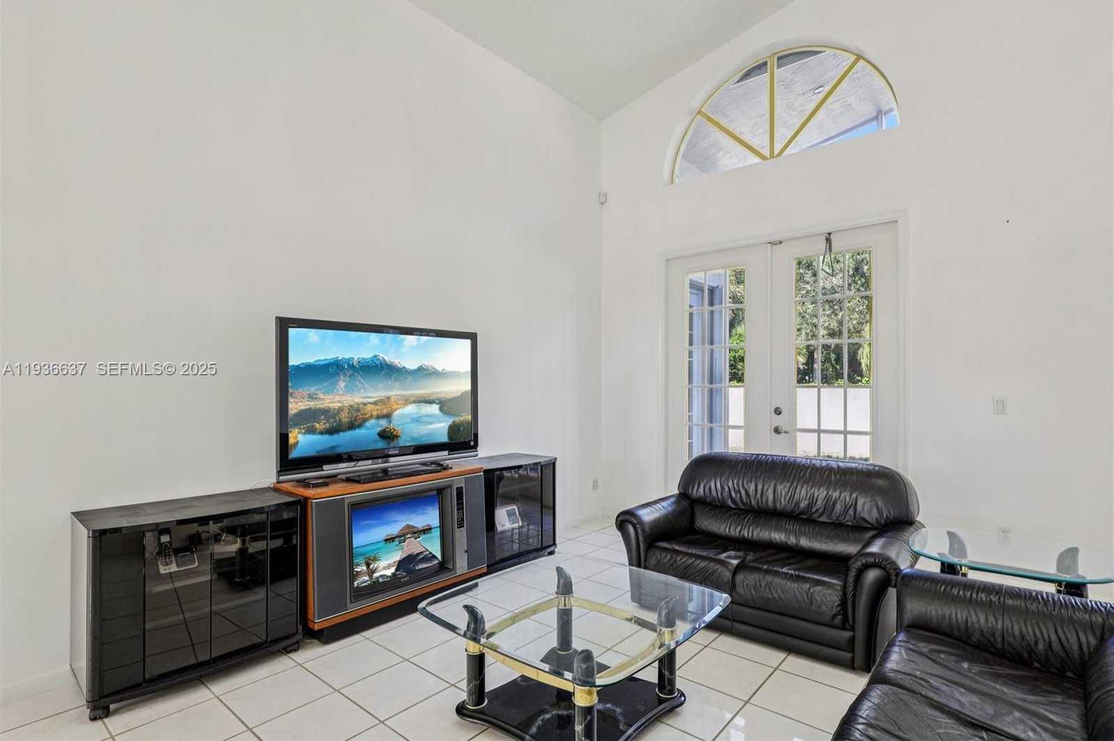 Small Image of 17811 SOUTH WEST 4TH CT, Pembroke Pines Number 27