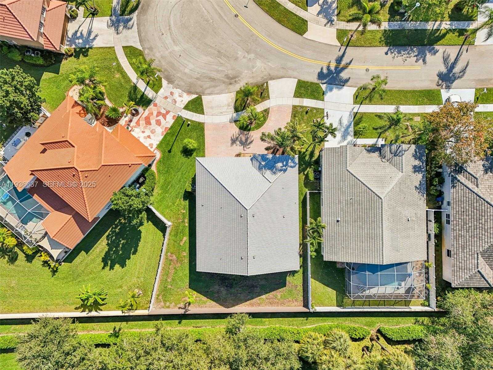 Small Image of 17811 SOUTH WEST 4TH CT, Pembroke Pines Number 62