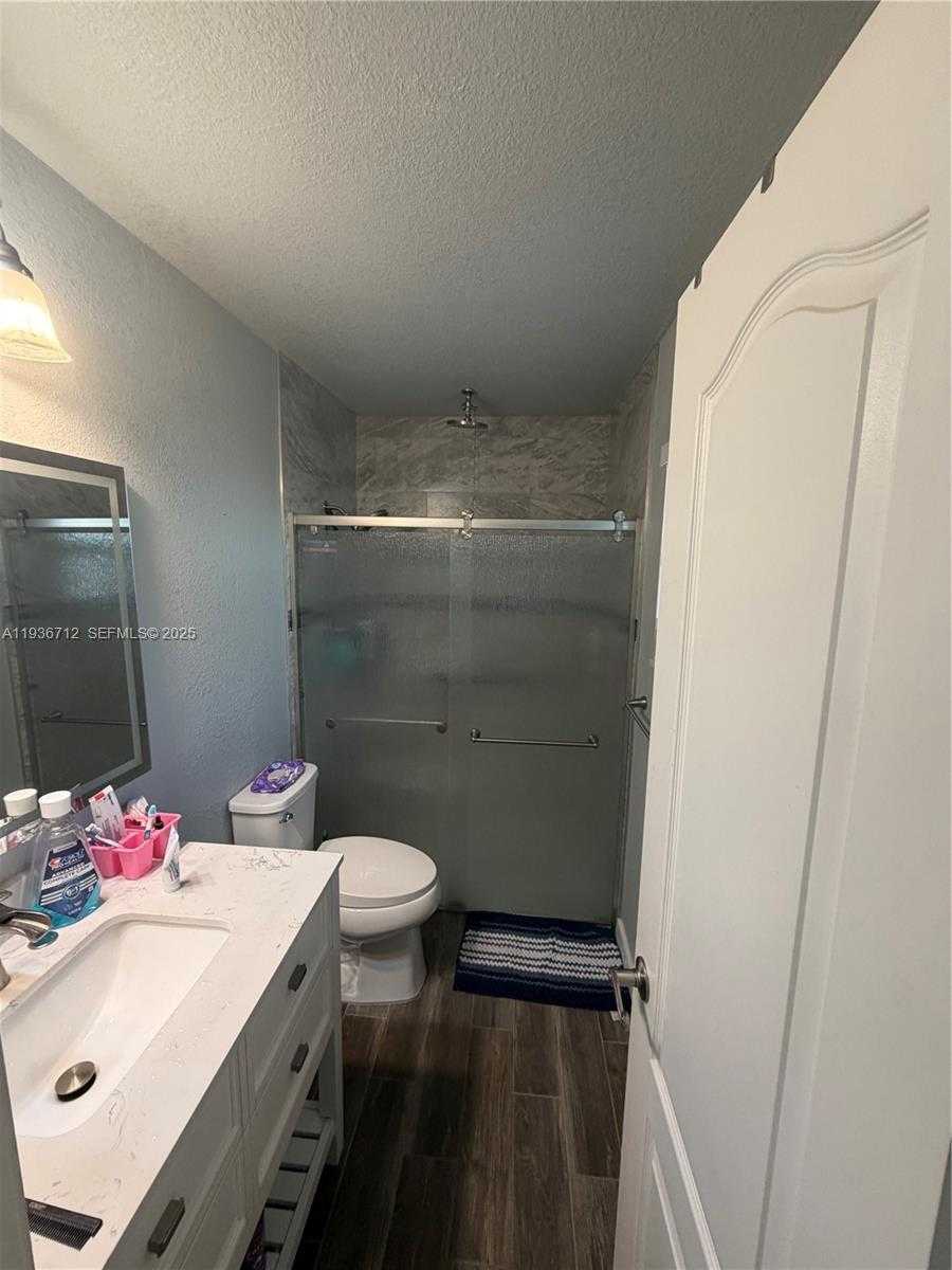 Small Image of 3112 SPINKS ROAD, Sebring Number 10