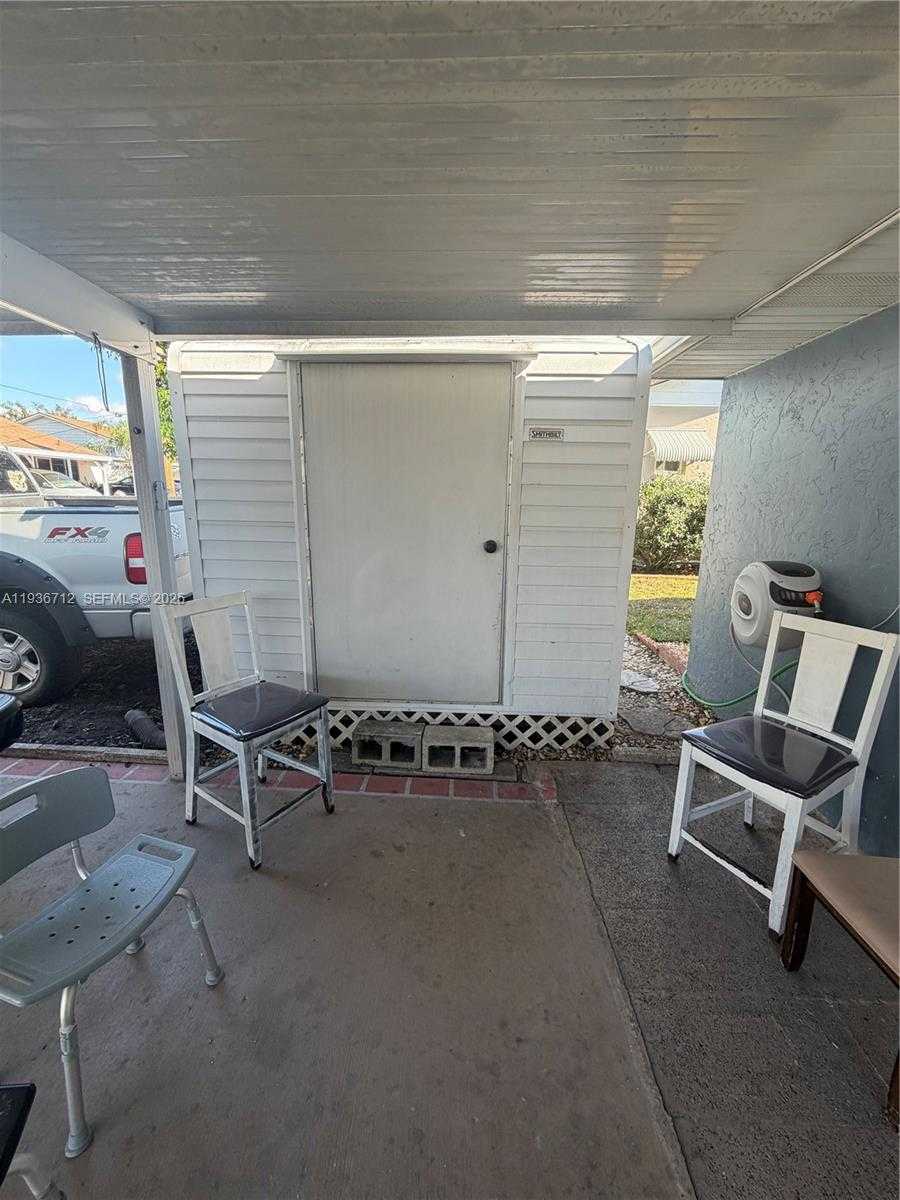 Small Image of 3112 SPINKS ROAD, Sebring Number 16