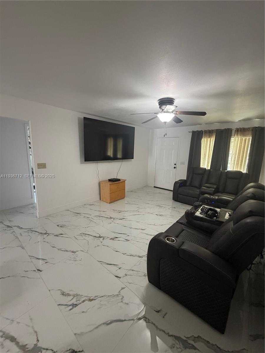 Small Image of 3112 SPINKS ROAD, Sebring Number 3