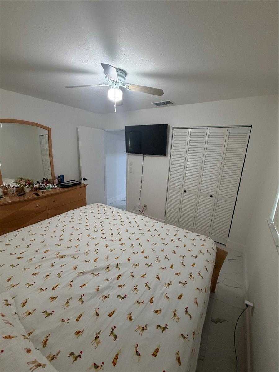 Small Image of 3112 SPINKS ROAD, Sebring Number 8