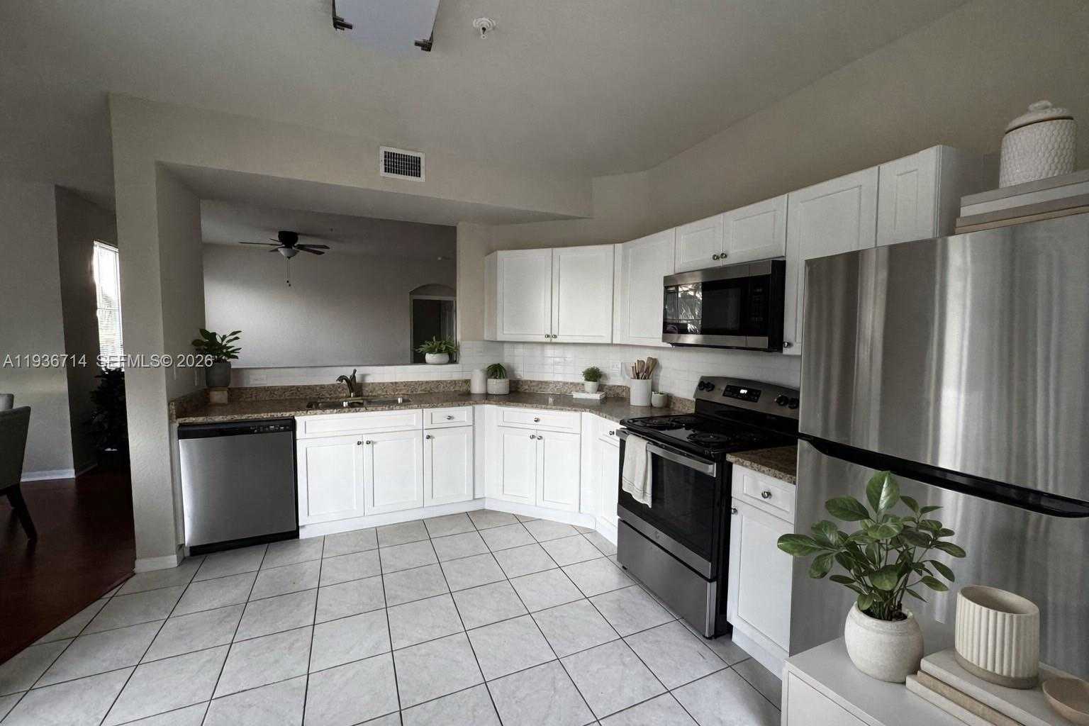Small Image of 11016 LEGACY DR, Palm Beach Gardens Number 11