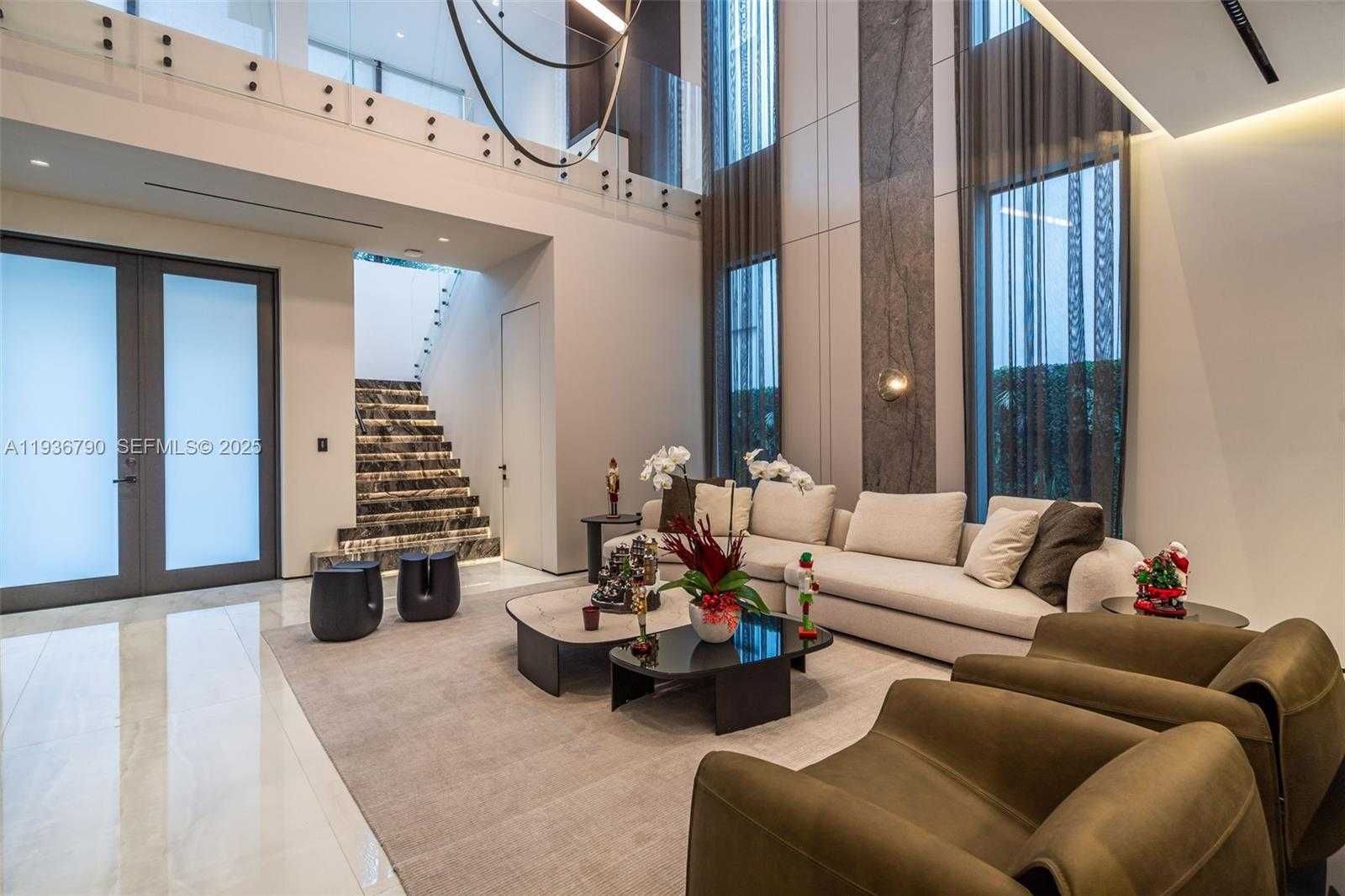 Small Image of 10540 NORTH WEST 67TH TER, Doral Number 12